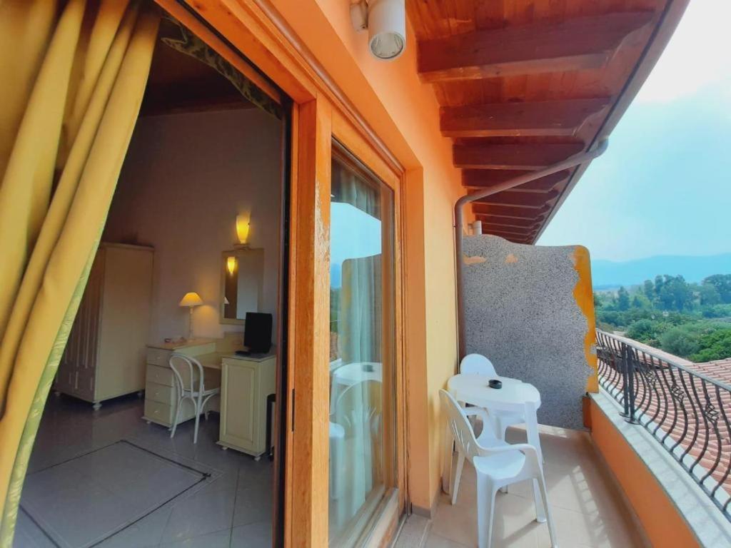 Sa Rocca Sport E Resort グスピニ エクステリア 写真